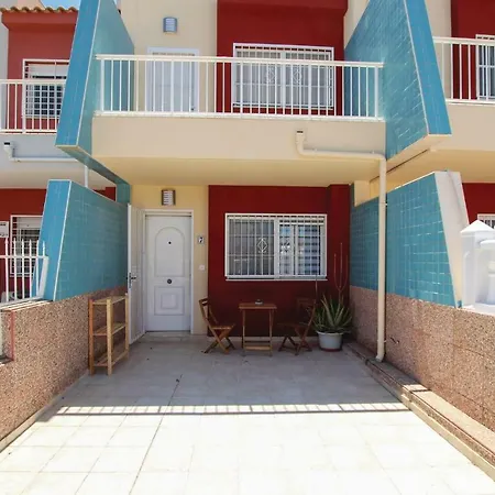 Feriehus Three Bedroom Holiday In *