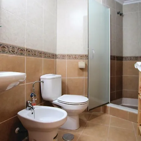 Three Bedroom Holiday In * تورّيفيِخا